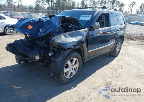 2010 Jeep Grand Cherokee Laredo z USA, uszkodzony, nr VIN 1J4PR4GKXAC127271